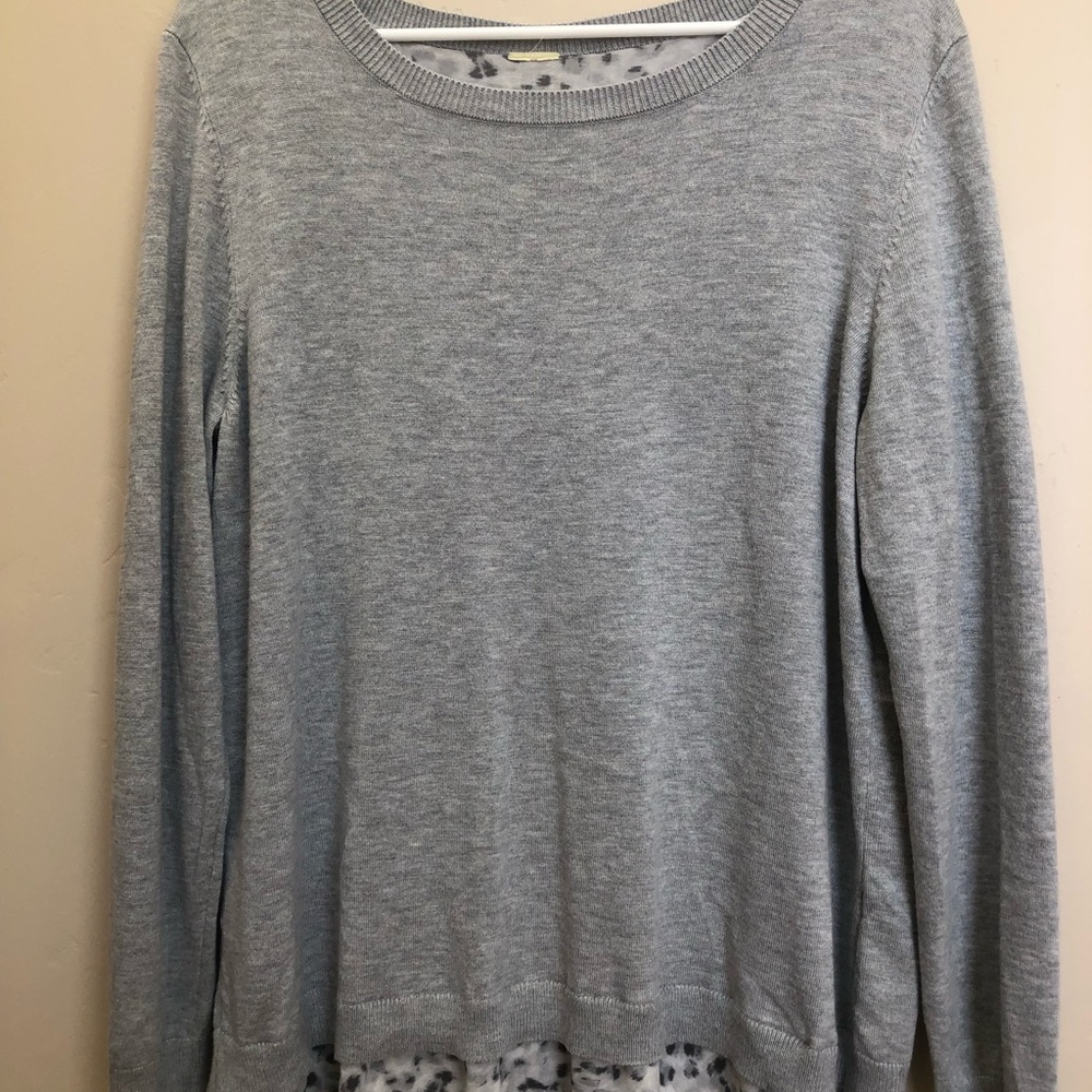 Sweater with print inlay
